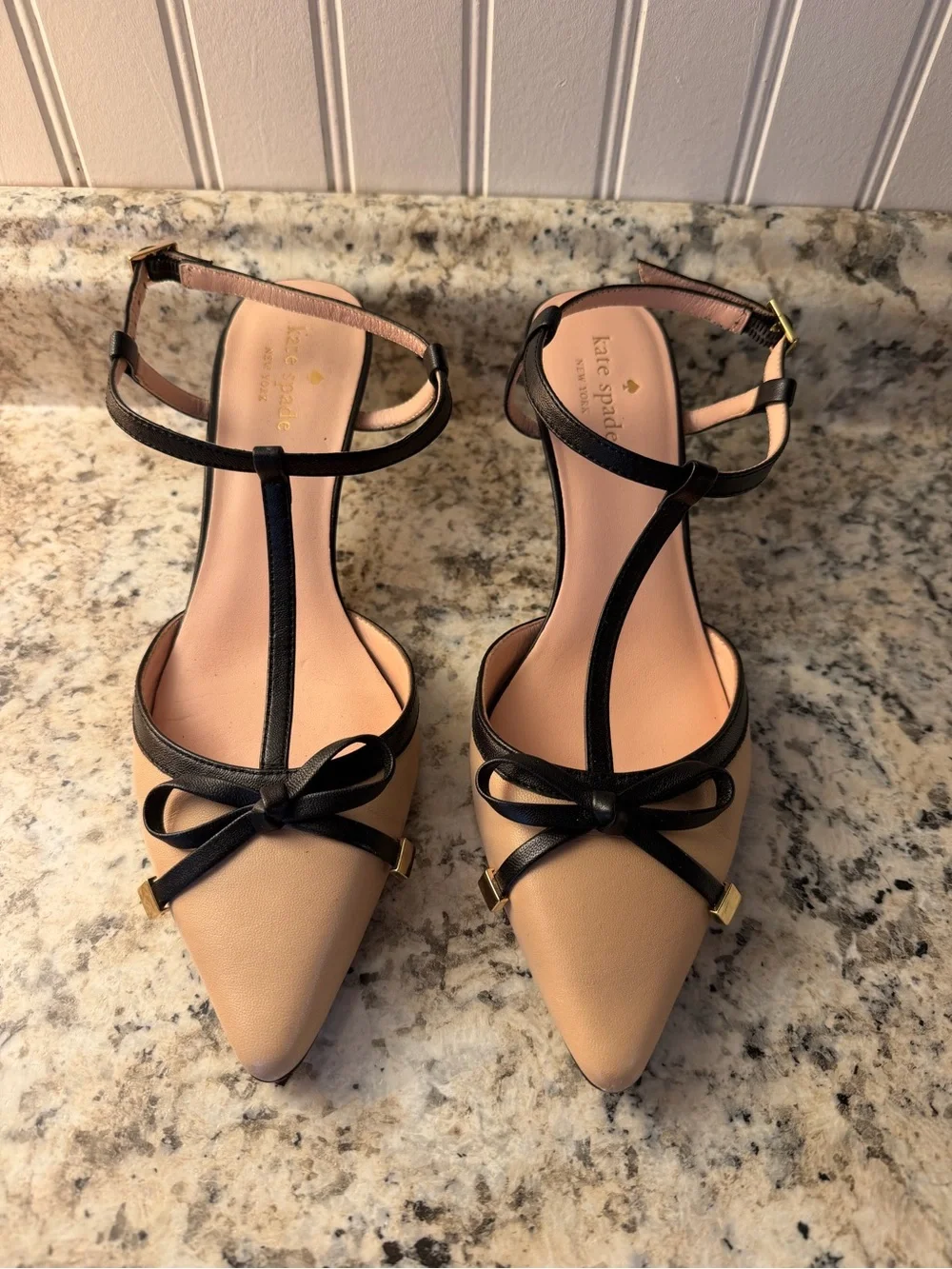 Kate Spade ♠️ beige and black T-strap pointed-toe bow pumps Ponoma Office Heels